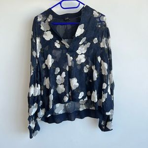 Club Monaco FLORAL  SILK TOP LIKE NEW! Size S